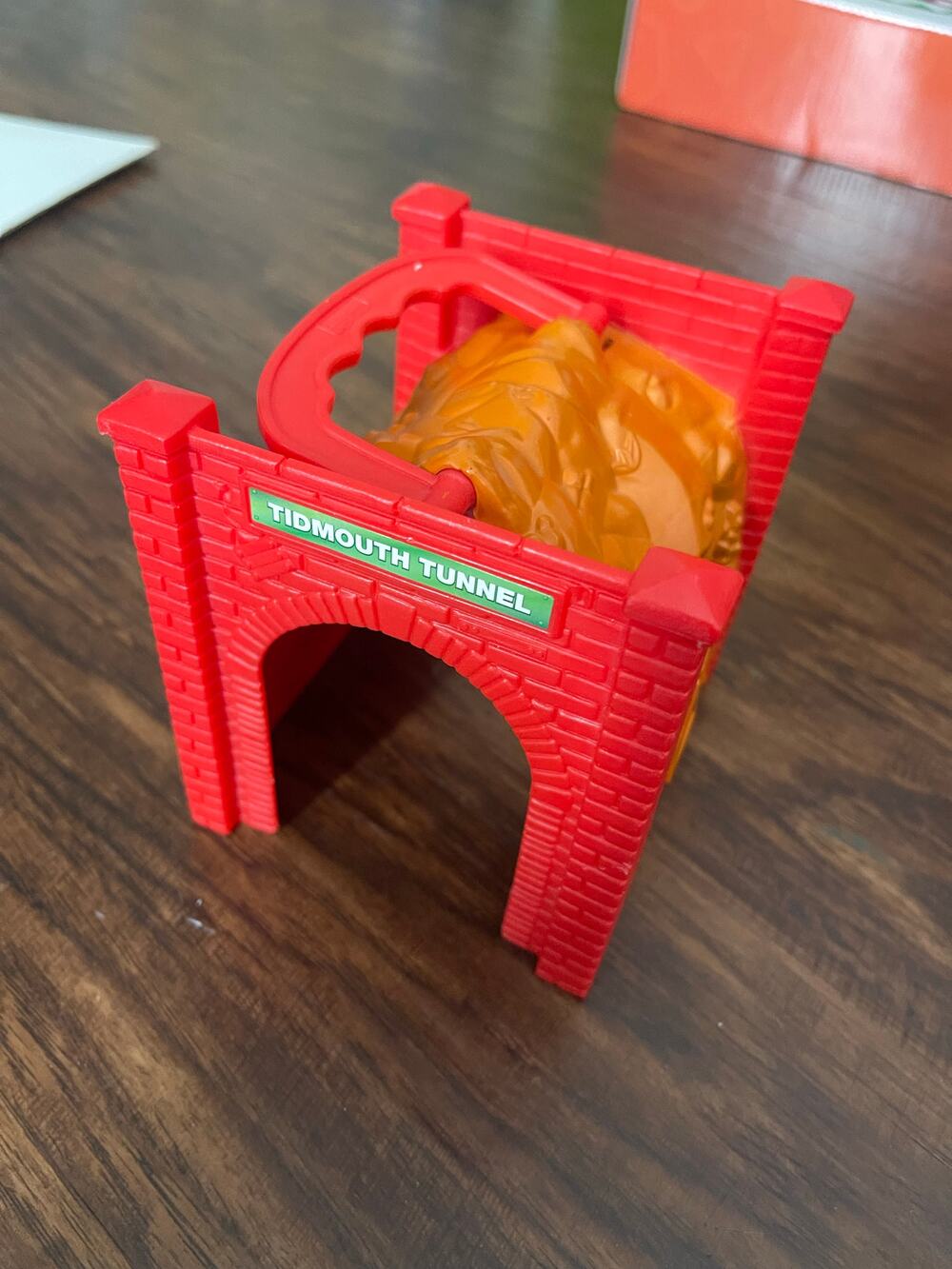 Thomas and Friends Take and Play Tidmouth Tunnel